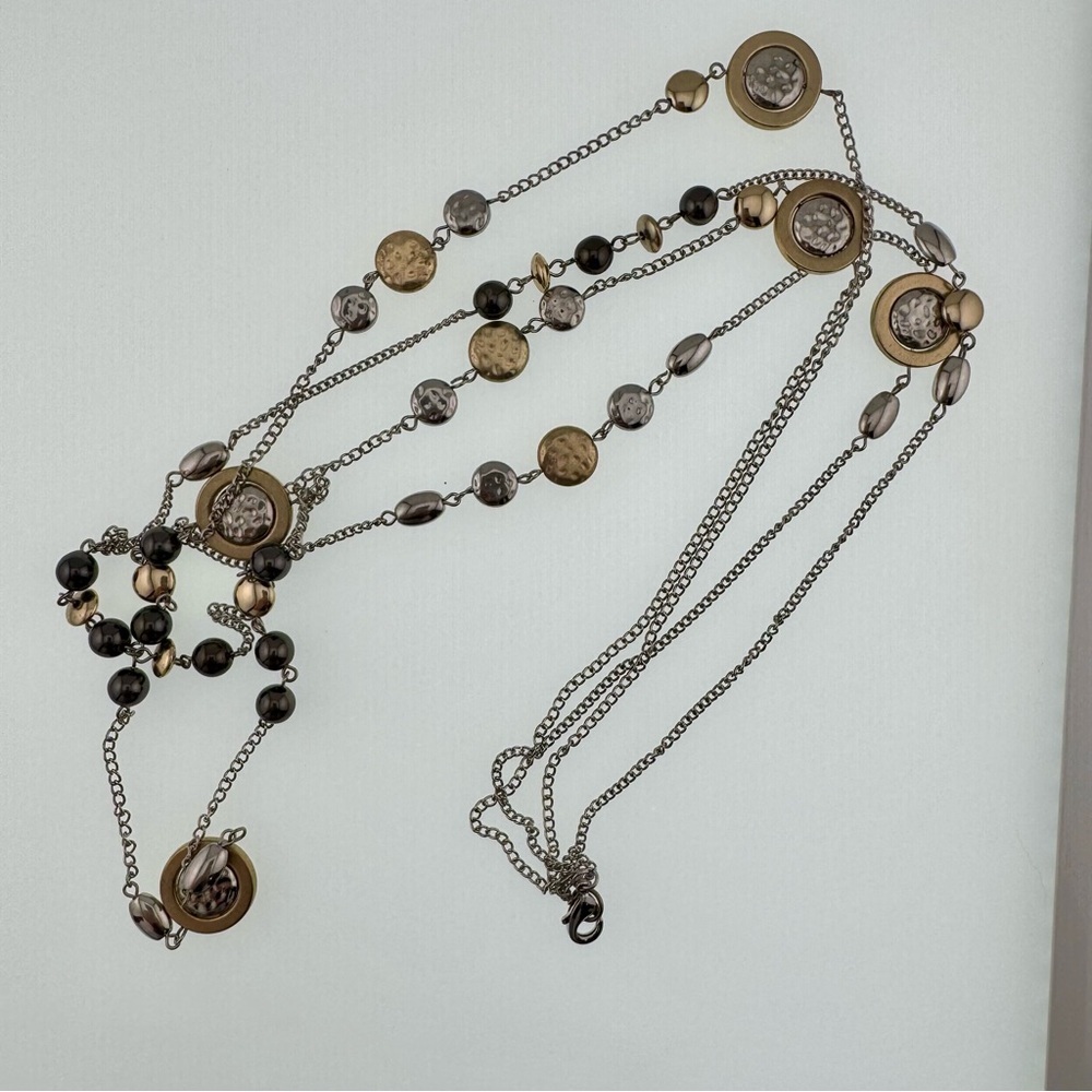 Elegant Multi-Layered Necklace in Gold and Silver Tone Rotating Buttons